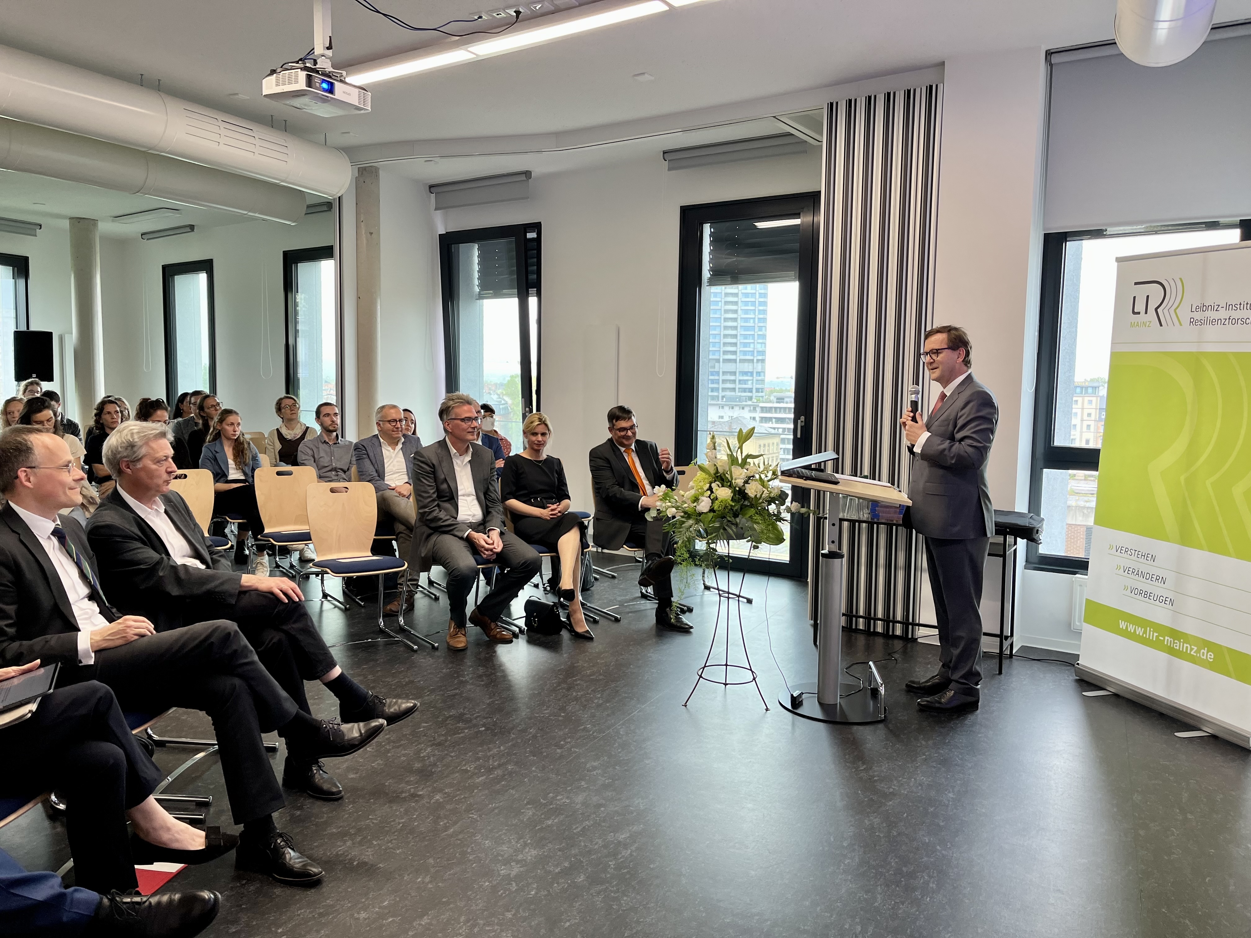 Leibniz-Institut für Resilienzforschung (LIR) feiert  5-jähriges Jubiläum